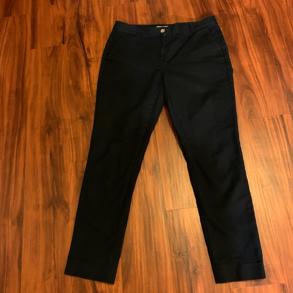 LN MICHAEL KORS RELAXED FIT COTTON BLEND PANTS. GOLD BUTTON & ZIP CLOSURE